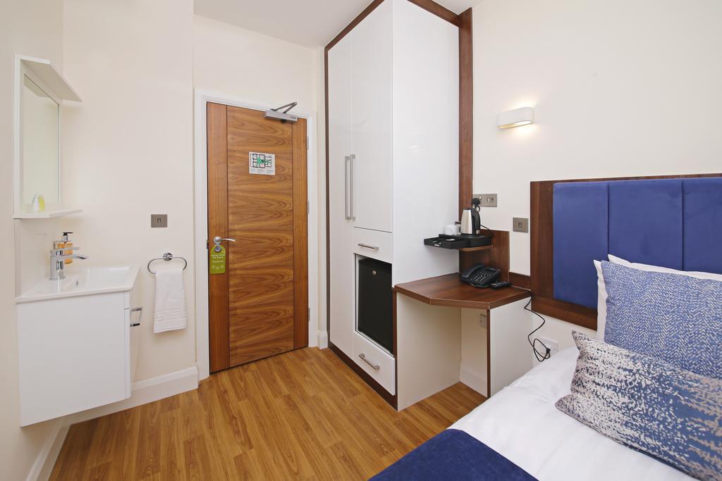 Imperial Guest House Ltd. Hounslow Habitación foto